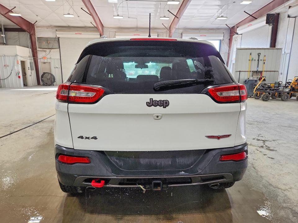 Photo 6 from auction – 2016 JEEP CHEROKEE with VIN 1C4PJMBS3GW361683