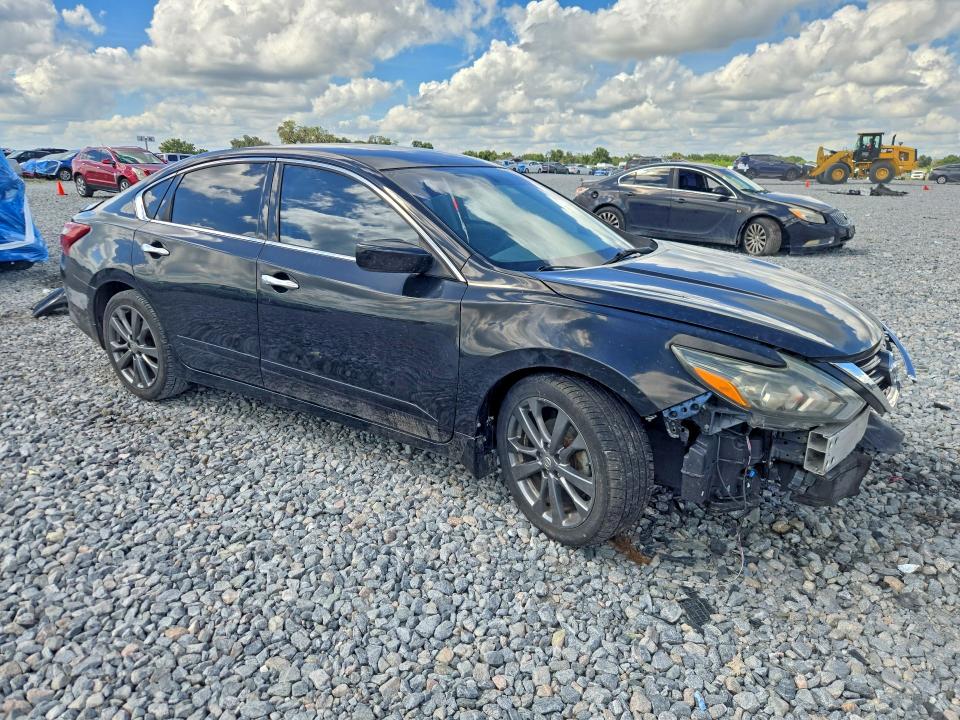 Photo 4 from auction – 2018 NISSAN ALTIMA with VIN 1N4AL3AP8JC289904