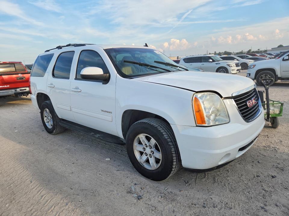 Zdjęcie 4 z aukcji – 2012 GMC YUKON z VIN 1GKS2CE00CR275062