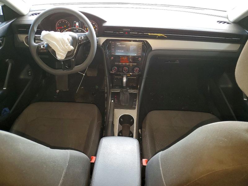 Photo 8 from auction – 2020 VOLKSWAGEN PASSAT with VIN 1VWAA7A38LC012741