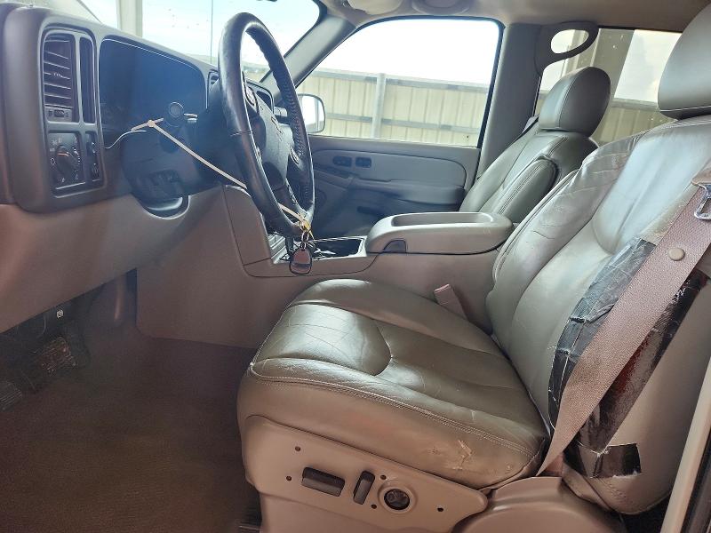 Photo 7 from auction – 2005 CHEVROLET AVALANCHE with VIN 3GNEC12Z55G285187