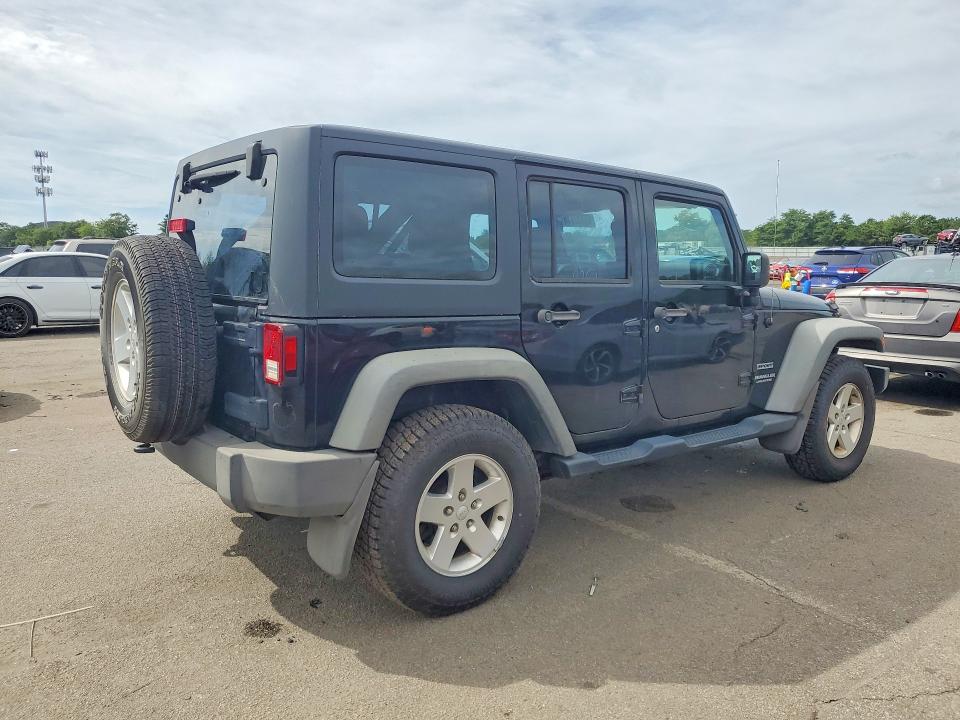 Photo 3 from auction – 2012 JEEP WRANGLER UNLIMITED with VIN 1C4BJWDG9CL142513