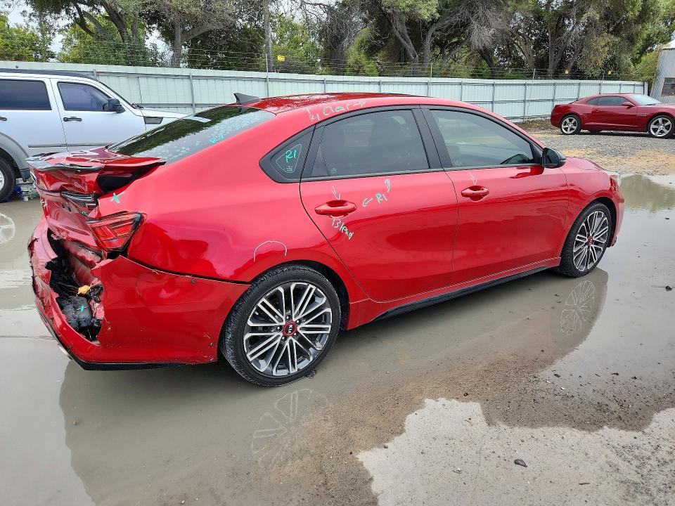 Photo 3 from auction – 2021 KIA FORTE with VIN 3KPF44AC0ME318194