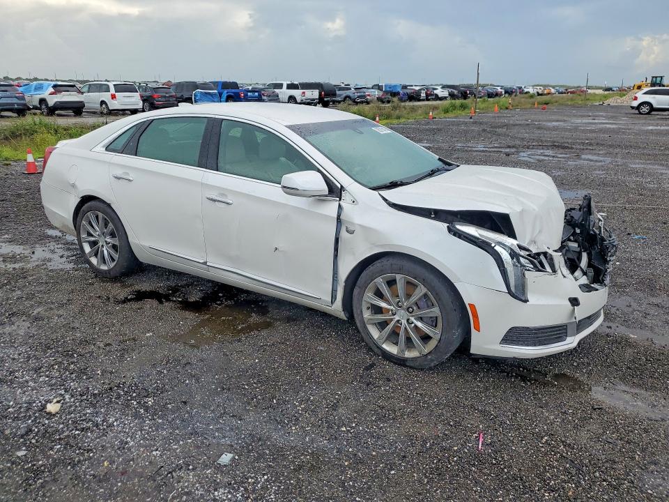 Photo 4 from auction – 2018 CADILLAC XTS with VIN 2G61L5S39J9176734