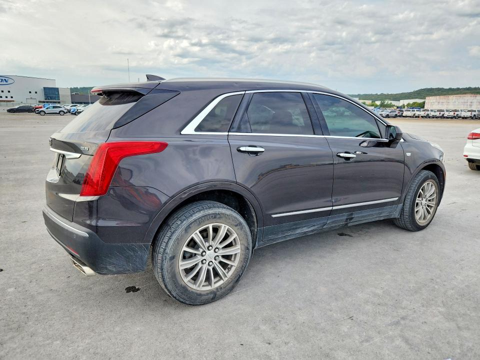 Photo 3 from auction – 2017 CADILLAC XT5 with VIN 1GYKNDRS8HZ287319
