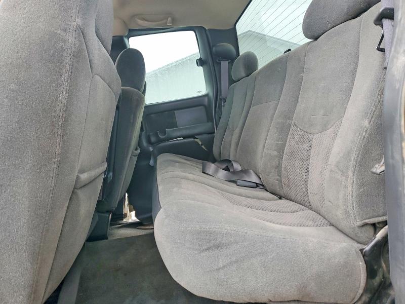 Снимка 10 от търг – 2004 CHEVROLET SILVERADO с VIN 1GCEK19T14E202714