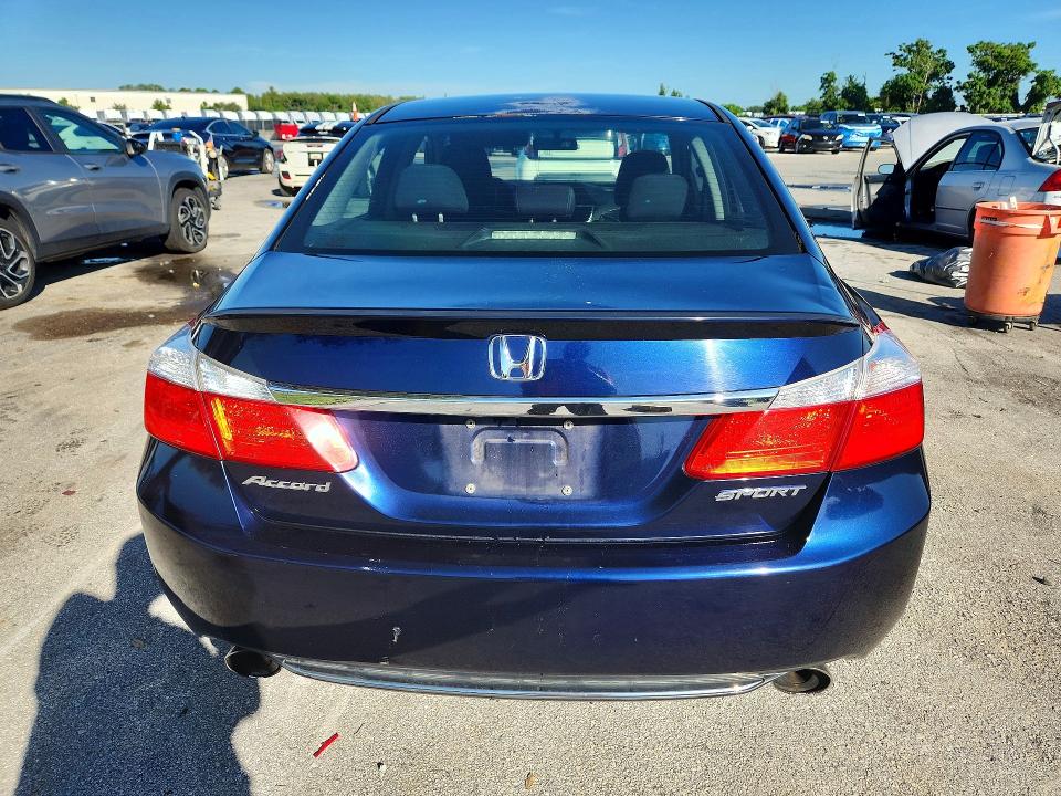 Photo 6 from auction – 2013 HONDA ACCORD with VIN 1HGCR2F55DA212265