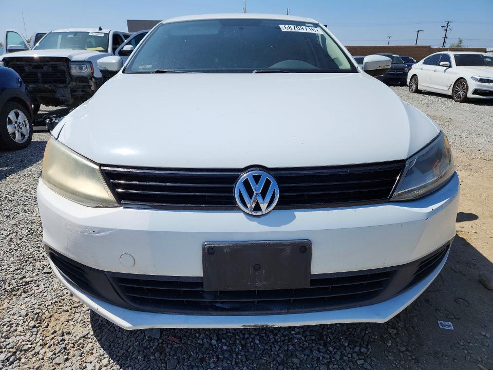 Photo 5 from auction – 2014 VOLKSWAGEN JETTA with VIN 3VWD17AJ4EM407626
