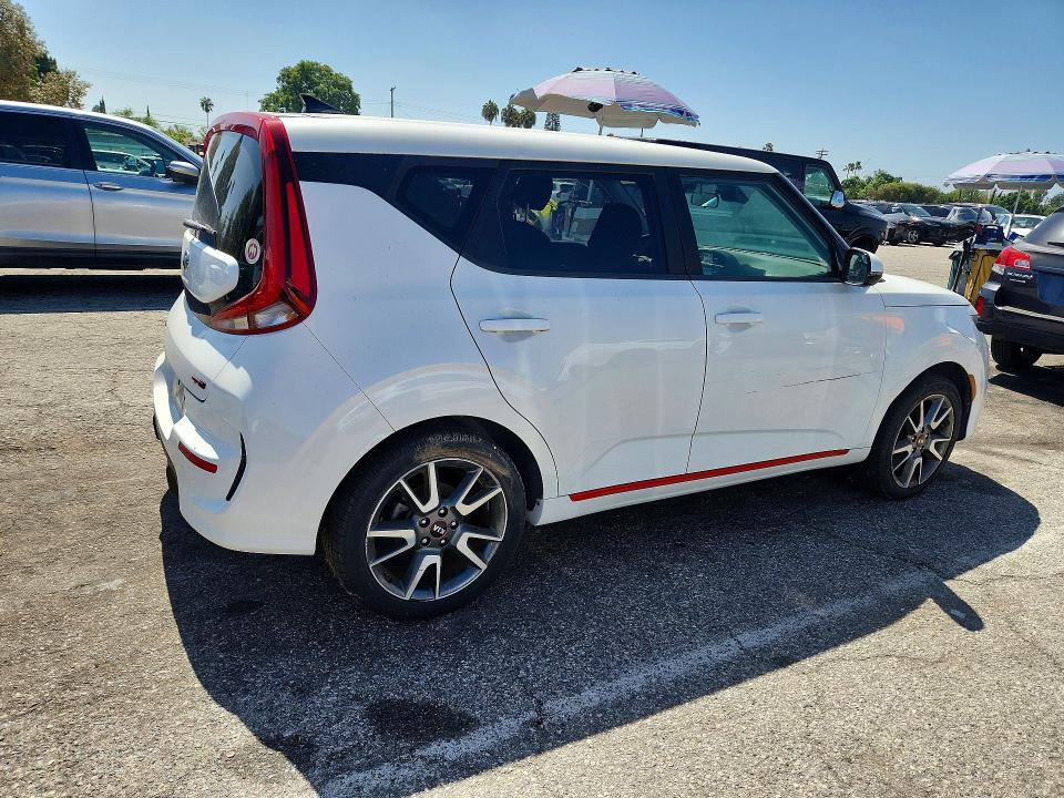 Photo 3 from auction – 2021 KIA SOUL with VIN KNDJ63AU3M7137646