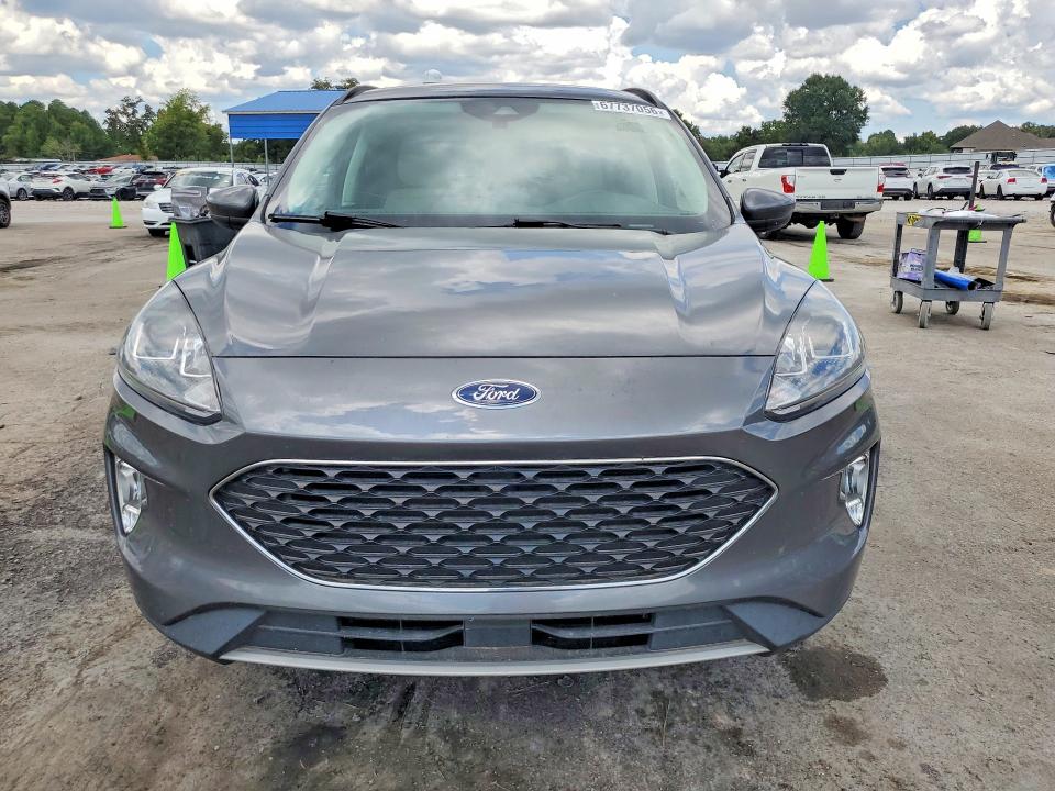 Photo 5 from auction – 2022 FORD ESCAPE with VIN 1FMCU0H64NUB28599