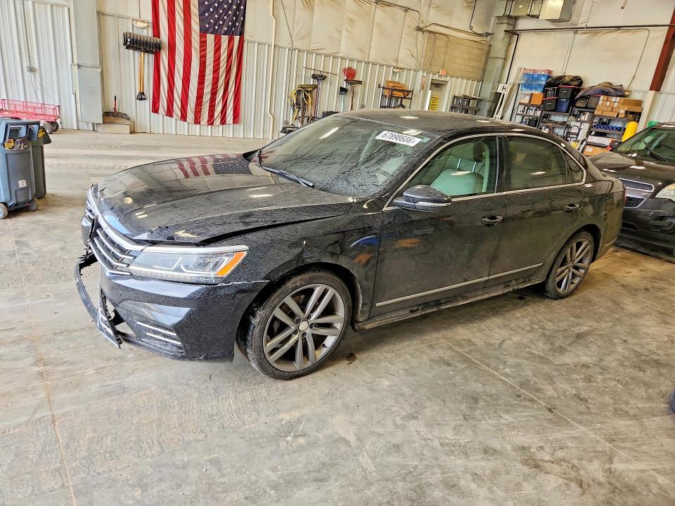 VOLKSWAGEN PASSAT 2016 with VIN 1VWAT7A36GC028274 - Photo from auction