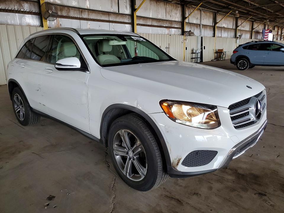 Снимка 4 от търг – 2017 MERCEDES-BENZ GLC с VIN WDC0G4KB7HF122276