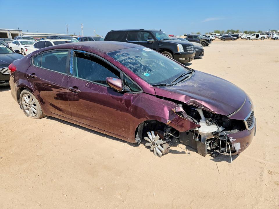 Photo 4 from auction – 2017 KIA FORTE with VIN 3KPFL4A70HE017114