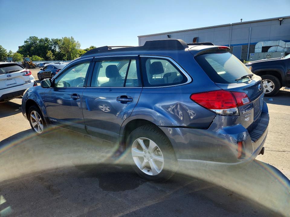 Zdjęcie 2 z aukcji – 2014 SUBARU OUTBACK z VIN 4S4BRBAC1E3219084
