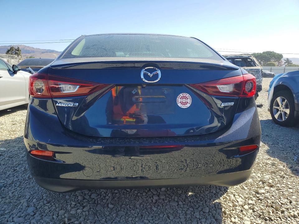 Photo 6 from auction – 2018 MAZDA 3 with VIN 3MZBN1V36JM254827