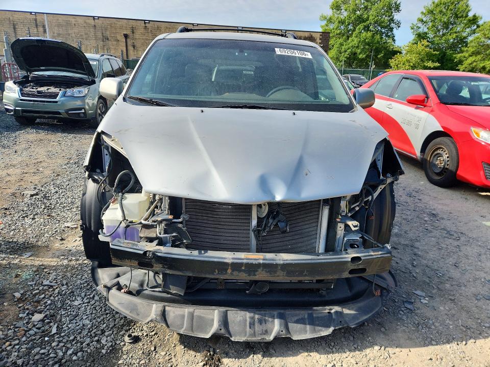 Photo 5 from auction – 2007 TOYOTA SIENNA with VIN 5TDZK22C87S027104