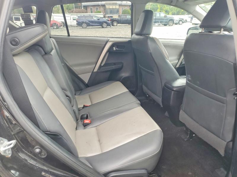 Photo 11 from auction – 2013 TOYOTA RAV4 with VIN 2T3DFREV7DW124888