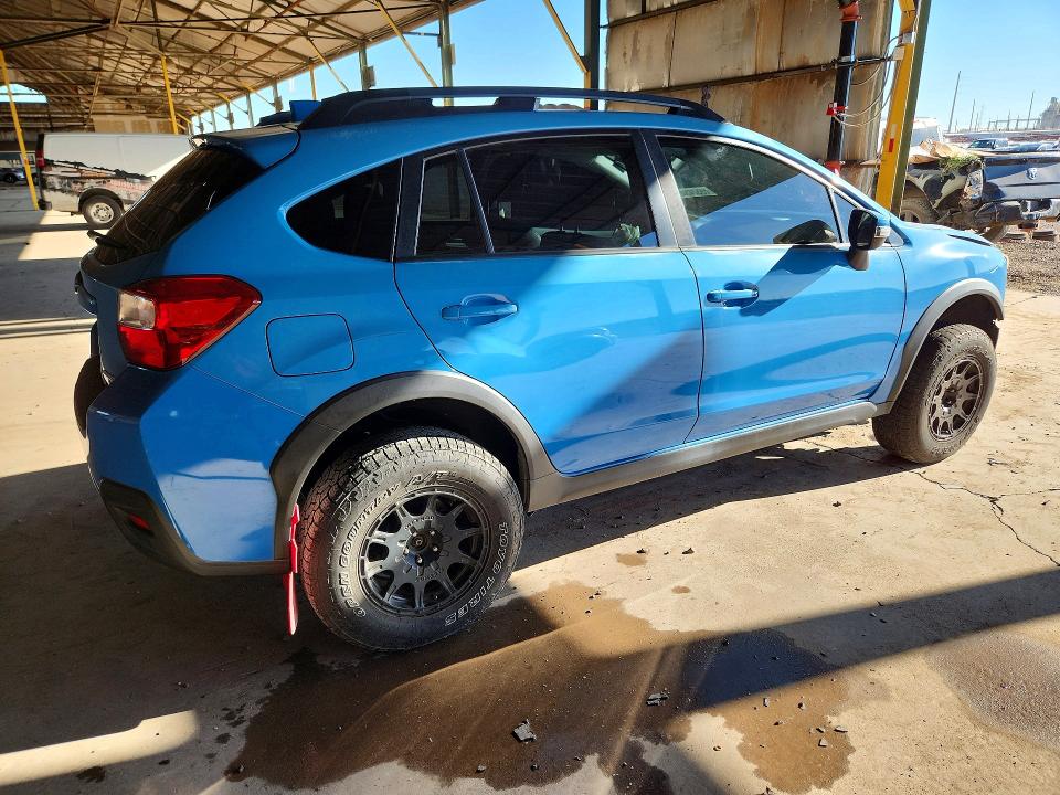 Снимка 3 от търг – 2017 SUBARU CROSSTREK с VIN JF2GPAKC7HH260191