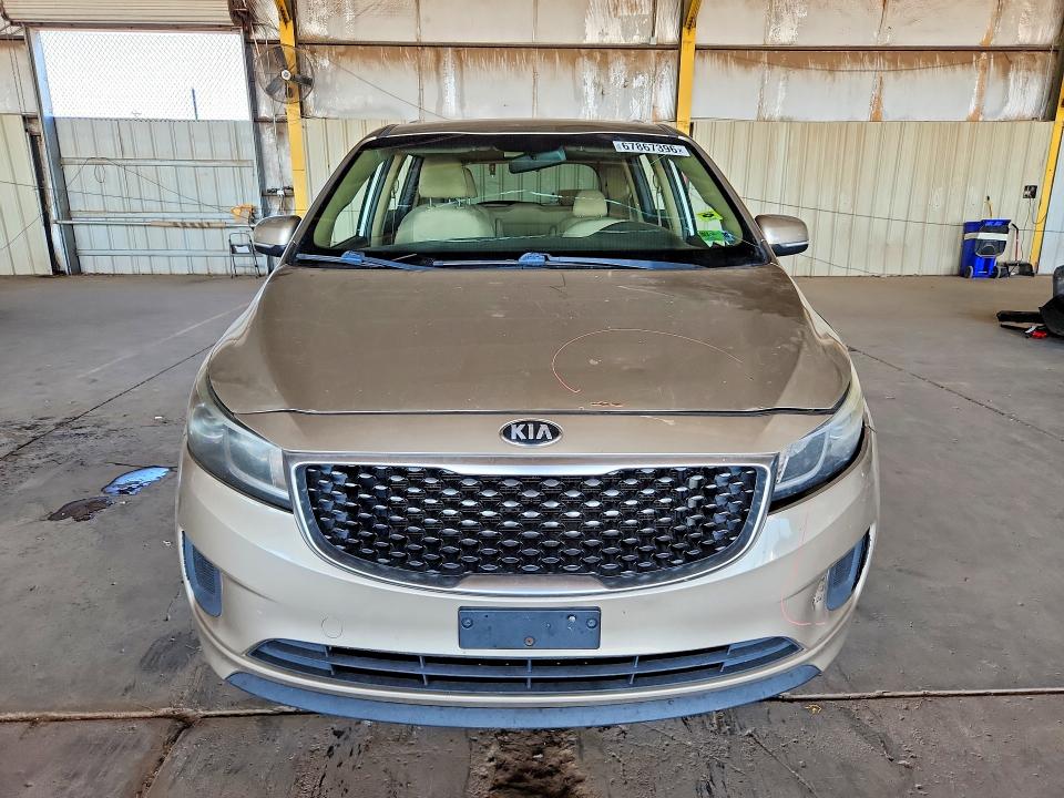 Photo 5 from auction – 2015 KIA SEDONA with VIN KNDMB5C10F6045670