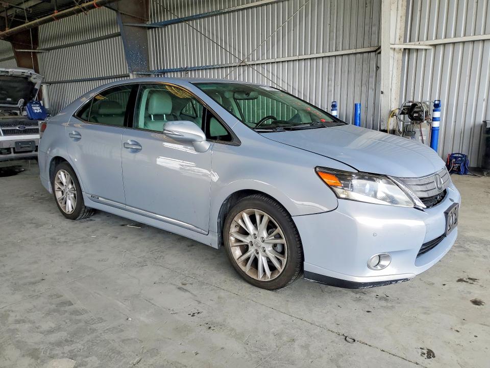 Zdjęcie 4 z aukcji – 2010 LEXUS HS z VIN JTHBB1BA4A2009819