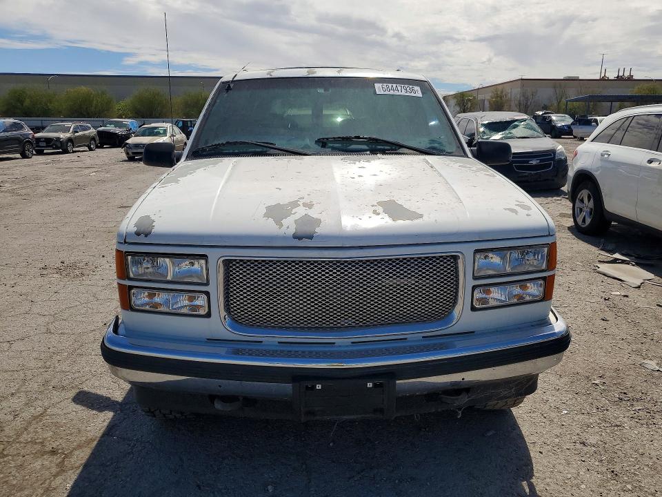 Photo 5 from auction – 1997 GMC SUBURBAN with VIN 1GKGC26J6VJ738229