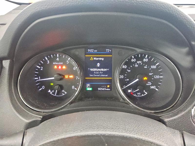 Photo 9 from auction – 2018 NISSAN ROGUE with VIN 5N1AT2MV3JC728937