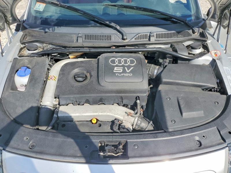 Zdjęcie 11 z aukcji – 2001 AUDI TT z VIN TRUUT28N611014880