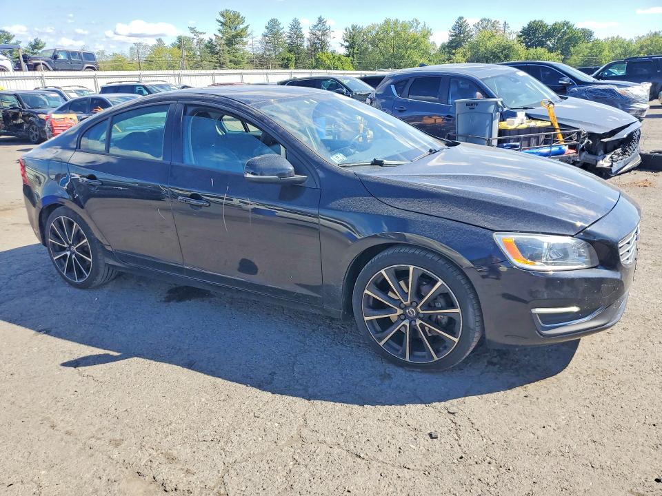 Photo 4 from auction – 2017 VOLVO S60 with VIN YV140MTL3H2431652