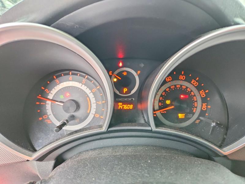 Фото 9 с аукциона – 2015 SCION TC с VIN JTKJF5C73FJ009926