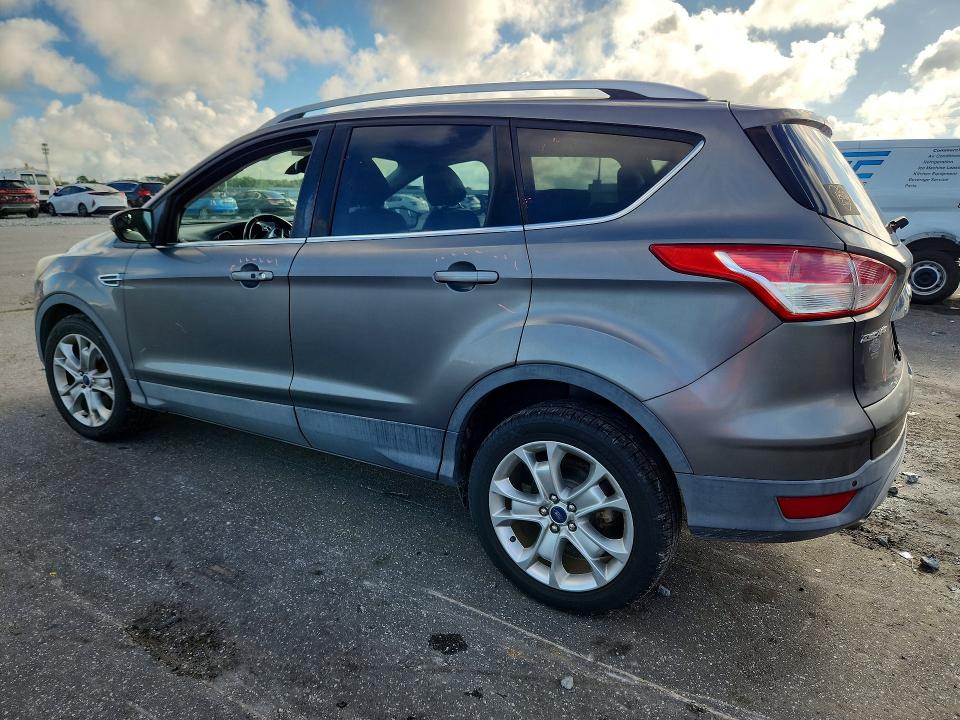 Photo 2 from auction – 2014 FORD ESCAPE with VIN 1FMCU0J99EUB23161