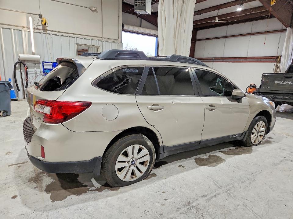 Foto 3 de la subasta – 2015 SUBARU OUTBACK con VIN 4S4BSACC3F3254920