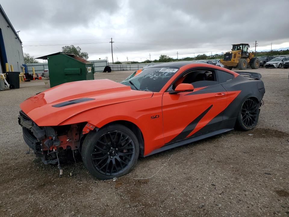 FORD MUSTANG 2015 with VIN 1FA6P8CF0F5339010 - Photo from auction