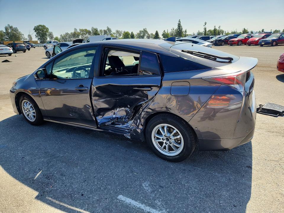 Photo 2 from auction – 2017 TOYOTA PRIUS with VIN JTDKBRFU1H3568687