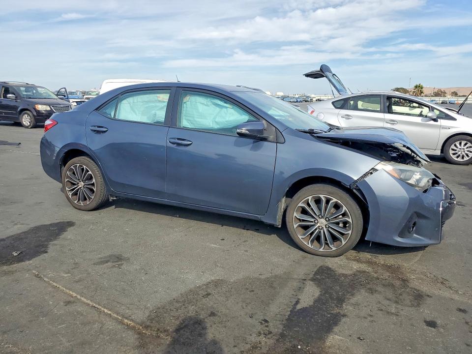 Photo 4 from auction – 2016 TOYOTA COROLLA with VIN 5YFBURHE7GP376602
