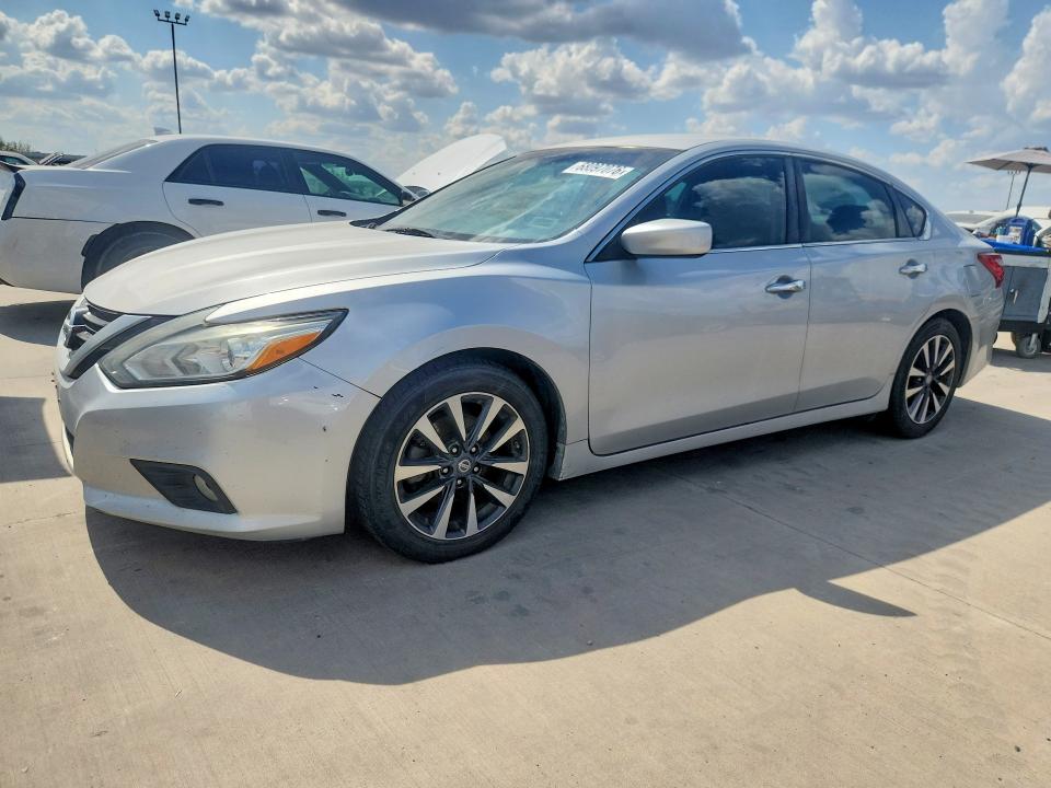 NISSAN ALTIMA 2017 with VIN 1N4AL3AP5HC194954 - Photo from auction