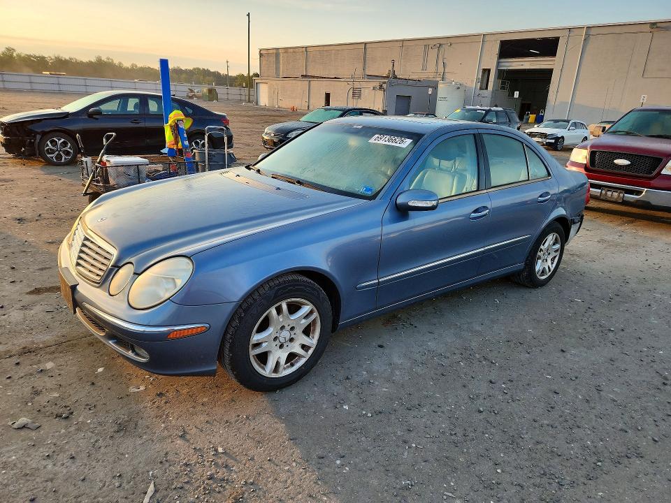 MERCEDES-BENZ E 2005 z numerem VIN WDBUF65J65A664727 - Zdjęcie z aukcji