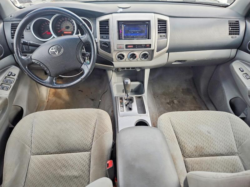 Photo 8 from auction – 2010 TOYOTA TACOMA with VIN 3TMLU4EN3AM055196