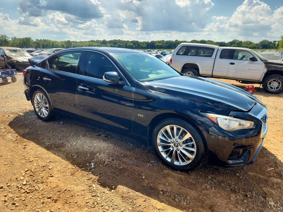 Photo 4 from auction – 2018 INFINITI Q50 with VIN JN1CV7AP4JM240409
