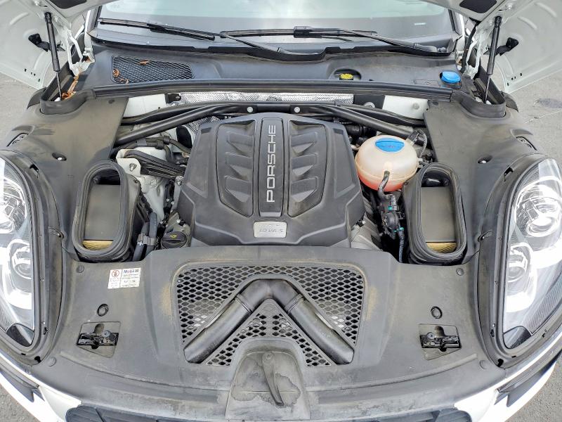 Photo 11 from auction – 2015 PORSCHE MACAN with VIN WP1AB2A52FLB66904