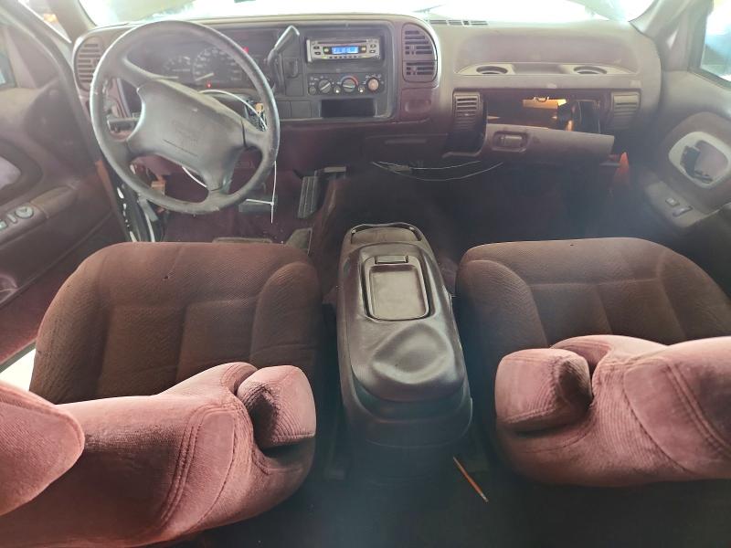 Photo 8 from auction – 1995 GMC SUBURBAN with VIN 1GKEC16K4SJ727798