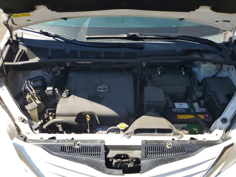 Photo 12 from auction – 2015 TOYOTA SIENNA with VIN 5TDKK3DC3FS585574