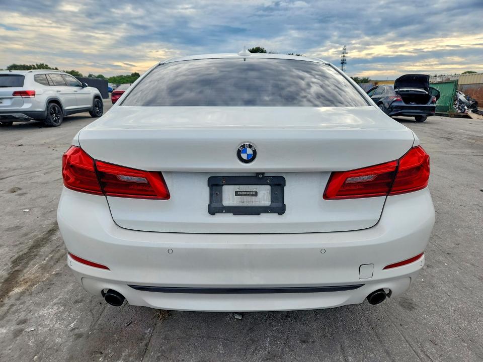 Photo 6 from auction – 2018 BMW 530 with VIN WBAJA5C52JWA36289