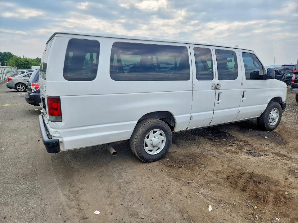 Photo 3 from auction – 2011 FORD ECONOLINE with VIN 1FBSS3BL4BDB01845