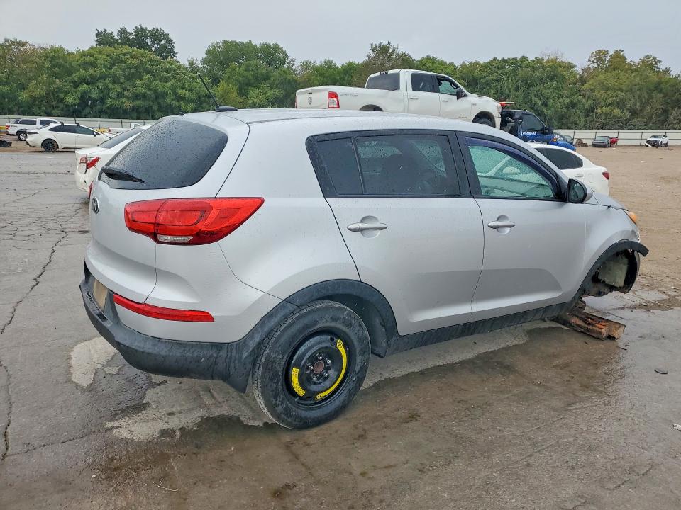 Photo 3 from auction – 2015 KIA SPORTAGE with VIN KNDPB3AC2F7699179