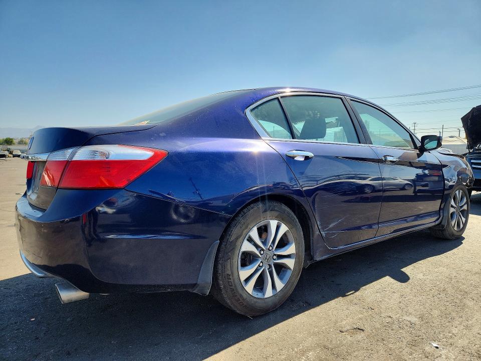 Photo 3 from auction – 2014 HONDA ACCORD with VIN 1HGCR2F35EA146865