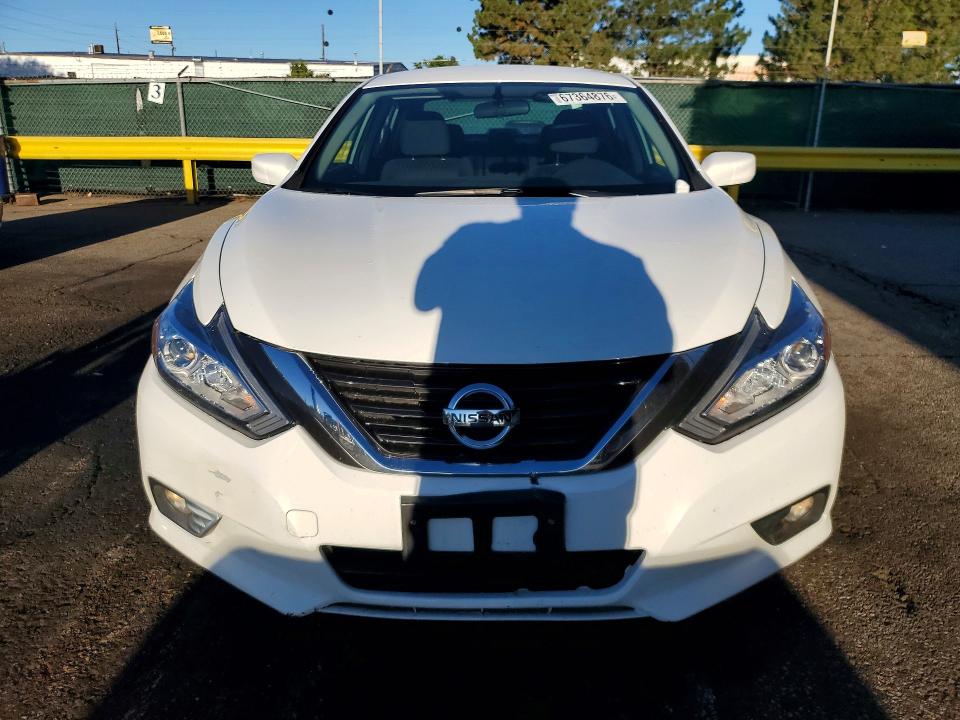 Photo 5 from auction – 2018 NISSAN ALTIMA with VIN 1N4AL3AP1JC271535
