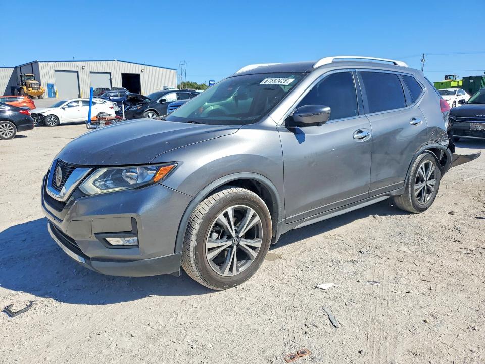 NISSAN ROGUE 2019 with VIN JN8AT2MT7KW505100 - Photo from auction