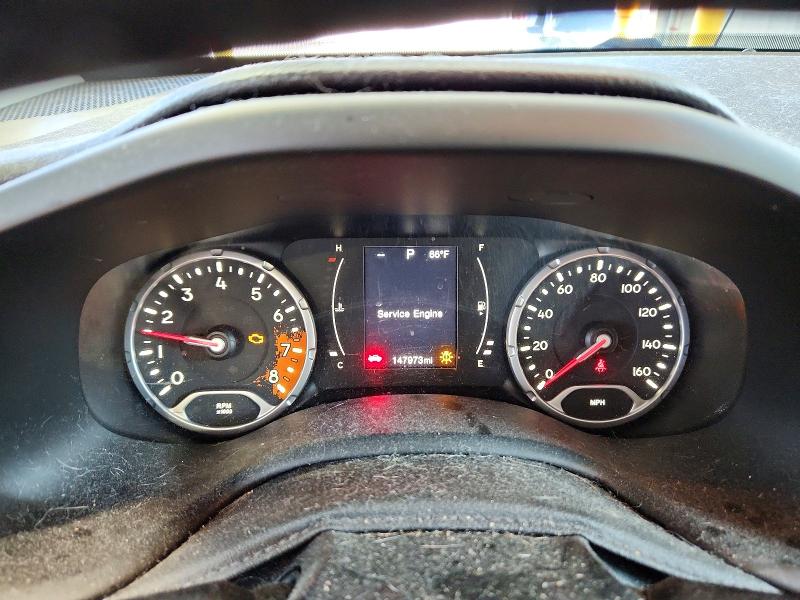 Photo 9 from auction – 2016 JEEP RENEGADE with VIN ZACCJBBT9GPC67638