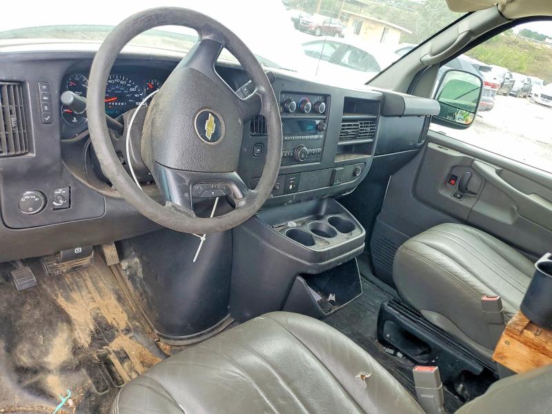 Photo 8 from auction – 2015 CHEVROLET EXPRESS G2500 with VIN 1GCWGFCF6F1134751
