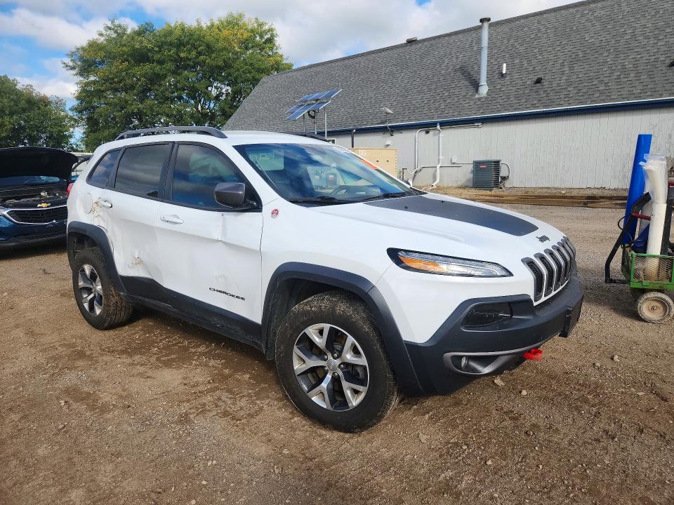 Photo 4 from auction – 2016 JEEP CHEROKEE with VIN 1C4PJMBS7GW253020
